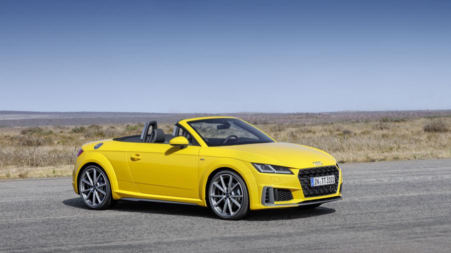  Audi TT Roadster S-Line (8S) 2018 года  (WW) (фото 5 из 33)
